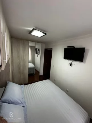 Imagem Apartamento reformado de 60m² e dois dormitórios a venda