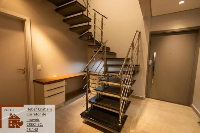 Imagem Lindo Triplex - 50 mts da Praia