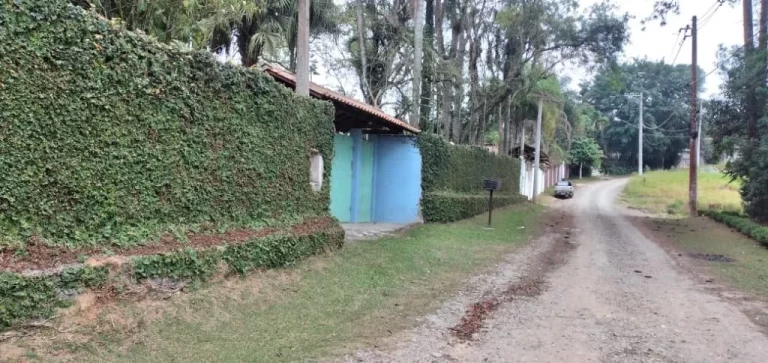 Imagem Chácara com 4 dormitórios à venda, 3000 m² por R$ 1.170.000,00 - Parque Cerejeiras - Suzano/SP