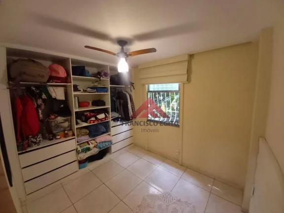 Imagem Apartamento com 2 dormitórios à venda, 54 m² por R$ 270.000,00 - Fátima - Niterói/RJ