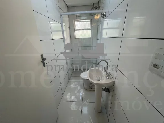 Imagem Apartamentos com living para 02 ambientes, 03 dormitórios com armários, banheiros com box, cozinha...