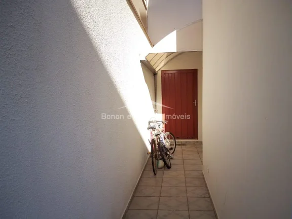 Imagem Seu refúgio em Valinhos te espera!

Desfrute de tranquilidade e conforto neste incrível imóvel lo...