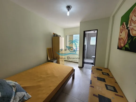 Imagem Ótimo apartamento com 2 dormitórios a venda a 3 quadradas da orla do Perequê-Açu - em Ubatuba.