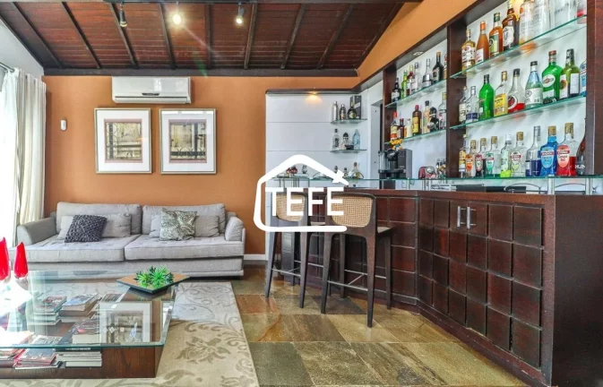 Imagem Casa à venda, 452 m² por R$ 1.795.000,00 - Itaipu - Niterói/RJ