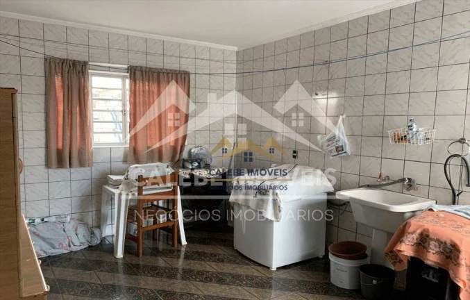 Imagem Sobrado Á Venda Residencial Com Ponto Comercial no Centro de Tatuí-SP