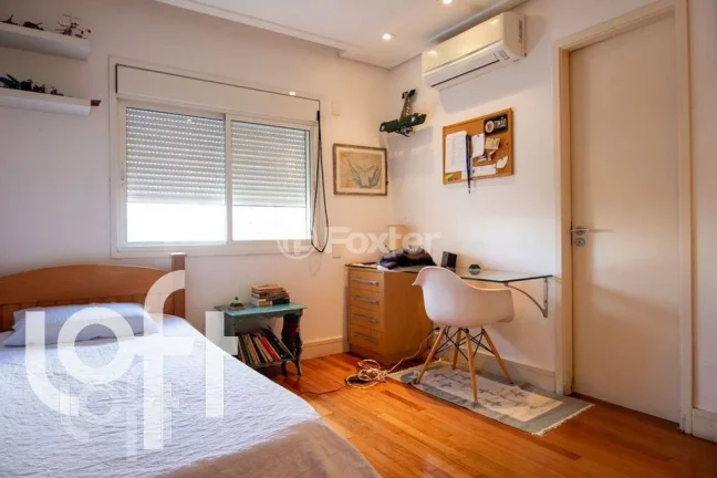 Imagem Apartamento Alto da Lapa - 366M², 4 Dorms, 4 Suítes, 5 Vagas, Varanda.