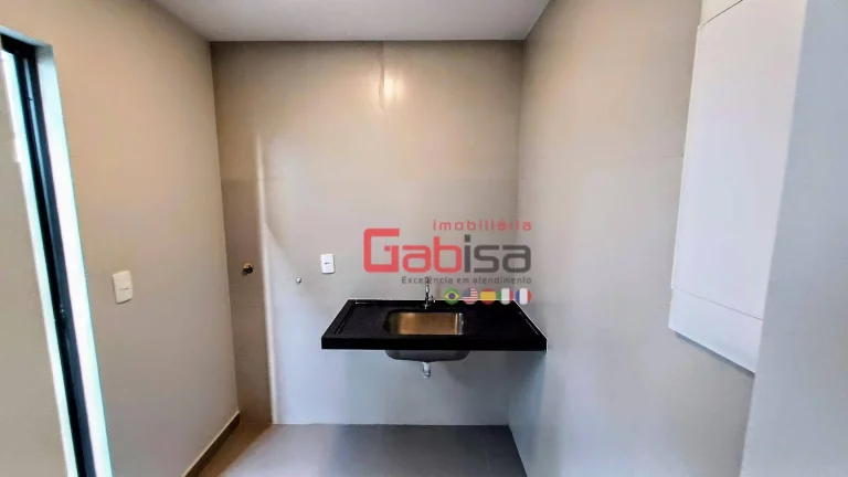 Imagem Casa com 3 dormitórios à venda, 123 m² por R$ 895.000,00 - Centro - São Pedro da Aldeia/RJ