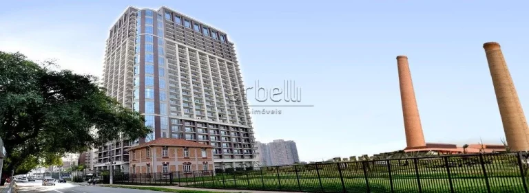 Sala comercial recém reformada no decimo sétimo andar, com 42 metros quadrados, com 1 banheiro, co...