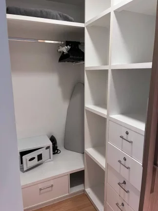 Imagem Flat para venda possui 31 metros quadrados com 1 quarto em Jardim Europa