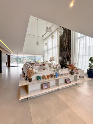 Imagem Casa de Condomínio em Alphaville - Barueri