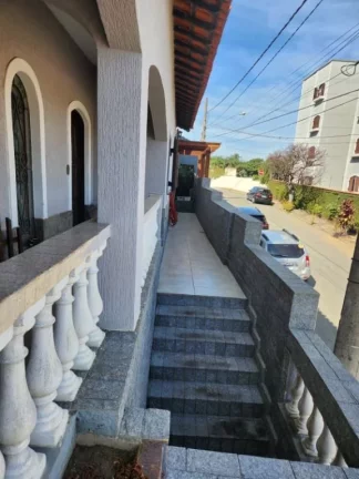 Imagem Casa com 3 dormitórios à venda, 220 m² por R$ 630.000,00 - Vila Suissa - Mogi das Cruzes/SP
