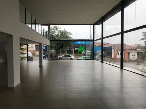 Imagem Salão Comercial para Locação em Limeira, Centro, 2 banheiros
