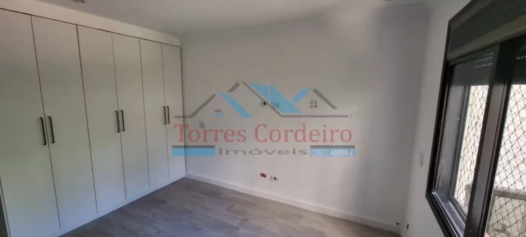 Imagem Apartamento de alto padrão com 4 dormitórios + 3 vagas - Vila Suzana