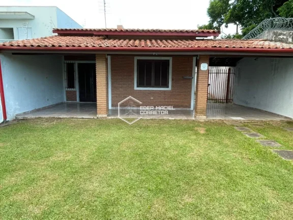 Imagem Se você busca espaço, conforto e uma localização privilegiada no litoral, este imóvel é perfei...