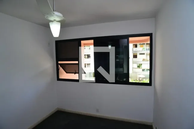 Imagem Apartamento à Venda - Barra da Tijuca, 2 Quartos, 71 m2