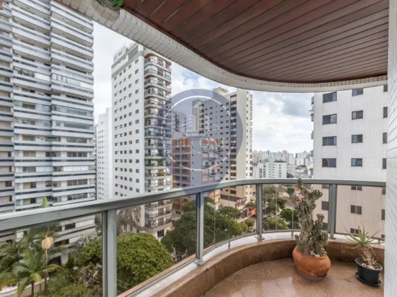 Imagem Luxuoso apartamento de 4 quartos e 3 suítes com 214m² no Jardim da Saúde, São Paulo - SP. Aproveite!