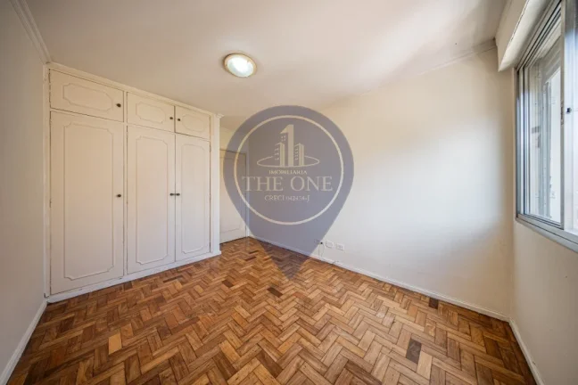 Imagem Imperdível Apartamento à Venda na Vila Mariana, São Paulo-SP: 4 Quartos, 1 Suíte, 2 Salas, 2 Banheiros, 1 Vaga, 126m².