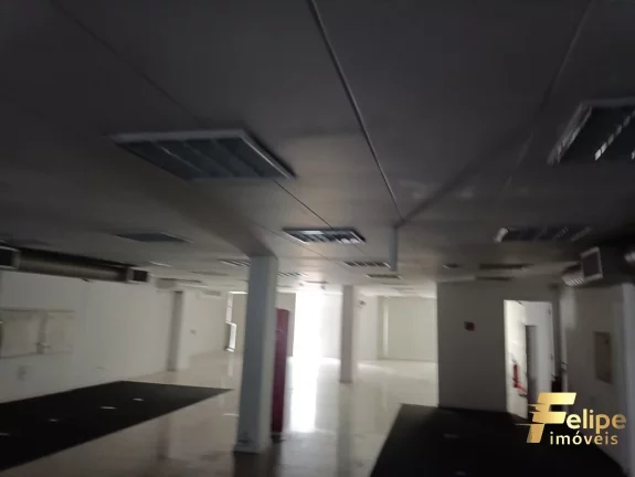 Imagem ACEITA PROPOSTAS - OPORTUNIDADE ÚNICA PARA INVESTIR NO SEU NEGÓCIO - LOJA COM 600M² TOTALMENTE CLIMATIZADA na RETA DA PENHA - VITÓRIA!