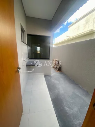 Imagem CASA A VENDA COM 02 QUARTOS NO SONHALTO VIDEIRA, SINOP - MT.