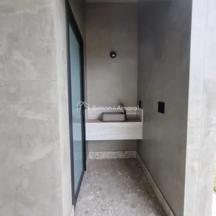 Imagem Apresentamos esse projeto que se destaca pelo conforto e simplicidade no cotidiano.
A integração d...
