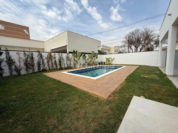 Imagem Casa Térrea à Venda em Condomínio Fechado - Paulínia/SP

Excelente casa térrea com 256m² de á...
