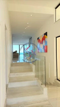 Imagem CASA DE LUXO