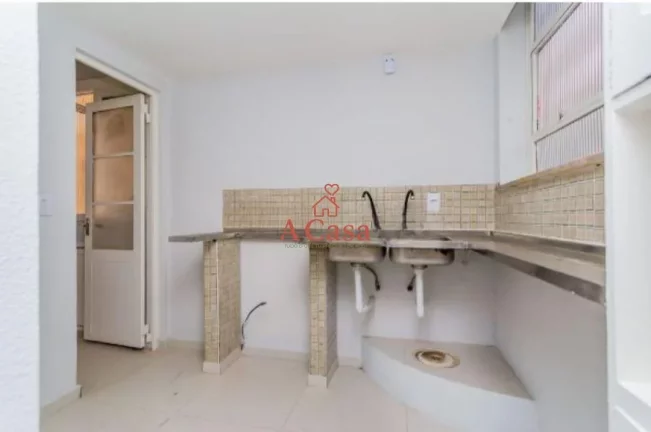 Imagem Apartamento com 2 Dormitorio(s) localizado(a) no bairro Centro Histórico em Porto Alegre / Rio Grande do Sul Ref.:193