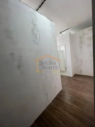 Imagem Salão comercial, reformado, com 400m² de area util. 
3 pavimentos, totalizando em 1000m² 
4 banhe...
