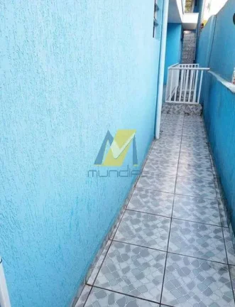 Imagem Renda imediata com 3 casas no mesmo terreno! Invista já