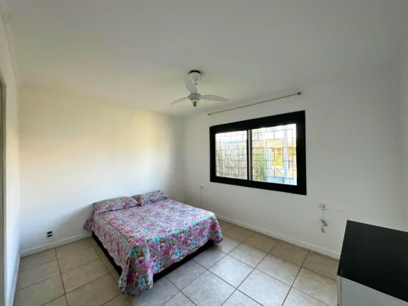 Imagem Casa 3 Dormitórios - Bairro Zona Nova