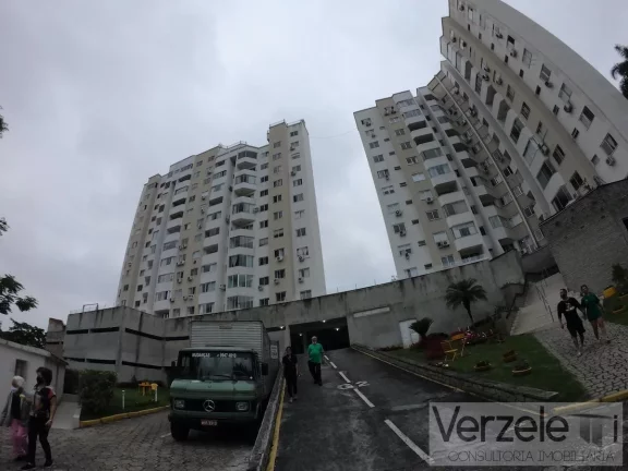 Imagem Apartamento 3 dormitórios para Venda em Balneário Camboriú / SC no bairro Pioneiros