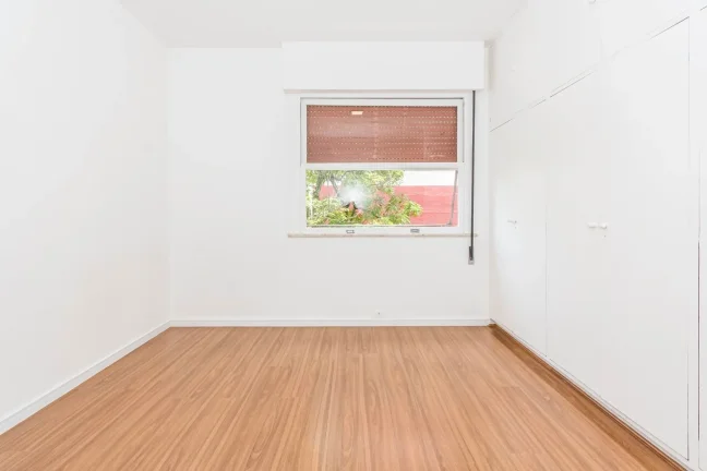Imagem Apartamento Gávea - 24M², 4 Dorms, 1 Suíte, 1 Vaga Demarcada, Piscina, Salão de Festas, Playground, Área Verde.