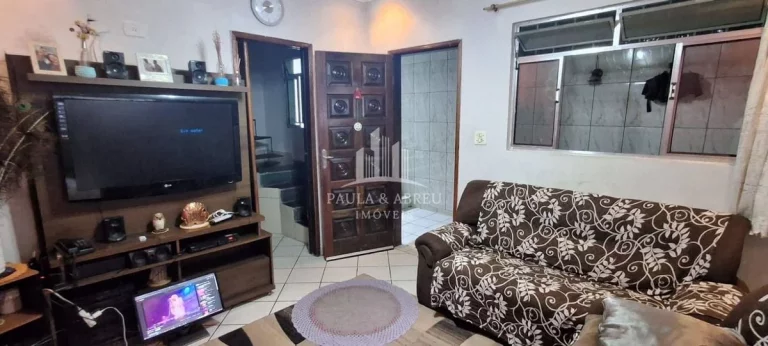 Imagem Sobrado 125m² ao Lado Colégio Barão de Mauá, 2 Dormitórios, 2 Banheiros, 4 Vagas, Churrasqueira no Vila Vitória, Mauá-SP