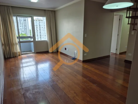 Imagem Cobertura de luxo em Santo Amaro: 3 quartos, 1 suíte, 2 salas, 2 vagas. Agende sua visita agora!