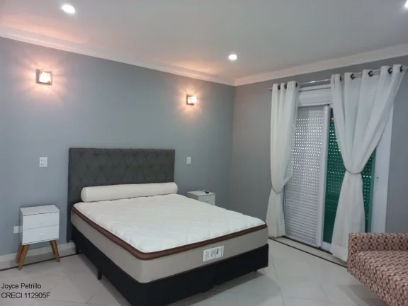 Imagem Casa Moderna com 4 Suítes, Piscina, Pertinho da Praia em Condomínio Fechado de Alto Padrão à Venda em Peruíbe.