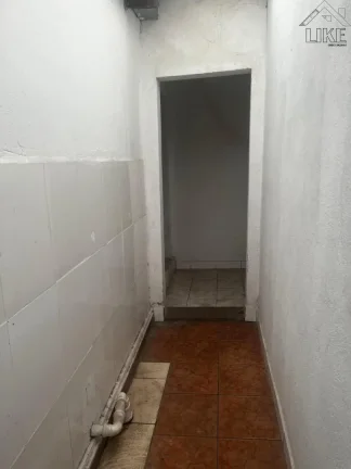 Imagem Ponto Comercial e 3 banheiros para Alugar, 130 m² por R$ 3.300/Mês