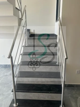 Imagem Residência moderna e espaçosa à venda em Campinas-SP, no bairro Residencial Parque da Fazenda. 3 quartos, 1 suíte, 2 banheiros, 4 vagas. Imperdível!