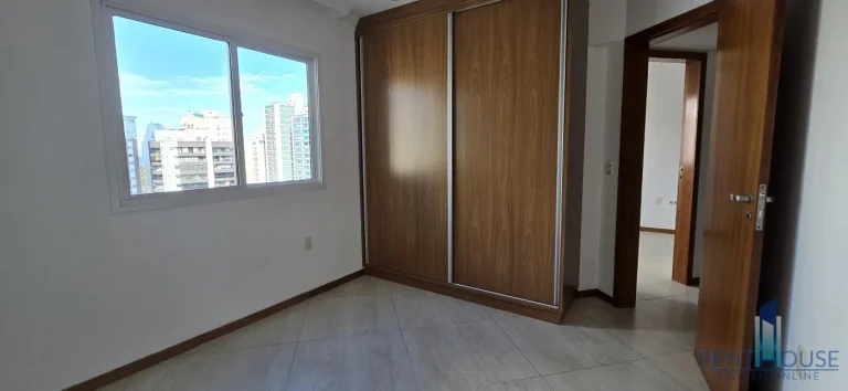 Imagem Apartamento Zona Central para Venda em Balneário Camboriú, CENTRO, 3 dormitórios, 1 suíte, 2 banheiros, 2 vagas