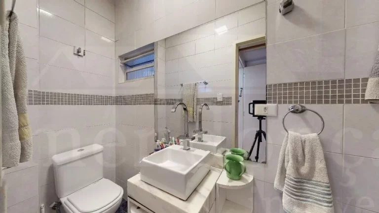 Imagem Apartamento à venda em Higienópolis com 3 quartos e 1 vaga, 174m2
