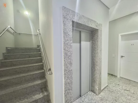 Imagem Apartamento para Venda em São José dos Pinhais, Aristocrata, 3 dormitórios, 1 suíte, 2 banheiros, 2 vagas
