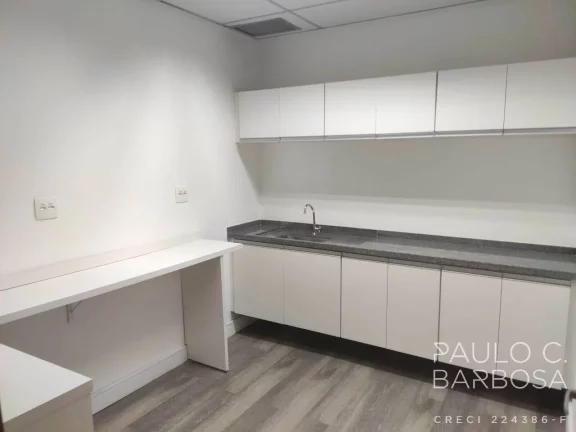Imagem Andar com 592m² - Mobiliado - 24 Vagas - 2 Quadras do Metrô