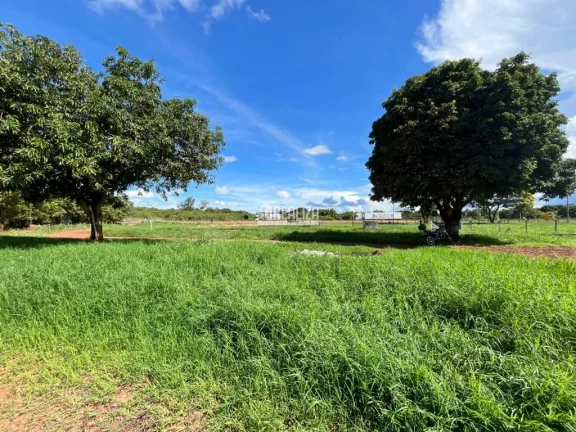 Imagem Chácara à venda em Uberaba vitrine com a 427 com 15.000 m2 e campo de futebol