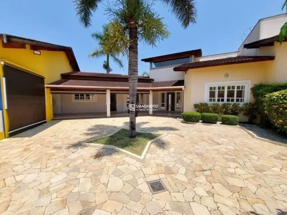 Imagem Casa com 5 dormitórios à venda, 670 m² por R$ 1.900.000,00 - Água Branca - Piracicaba/SP