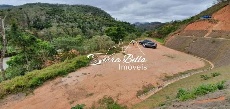 Terreno em Condomínio no Vale do Barão em Itaipava, Petrópolis/RJ