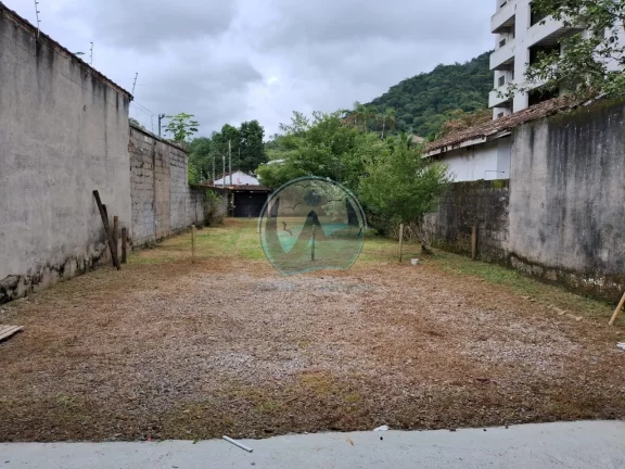 Imagem Imperdível oportunidade de adquirir casa com 2 quartos e 1 suíte, localizada na cidade de e no bairro , com 400,00 m² de área.