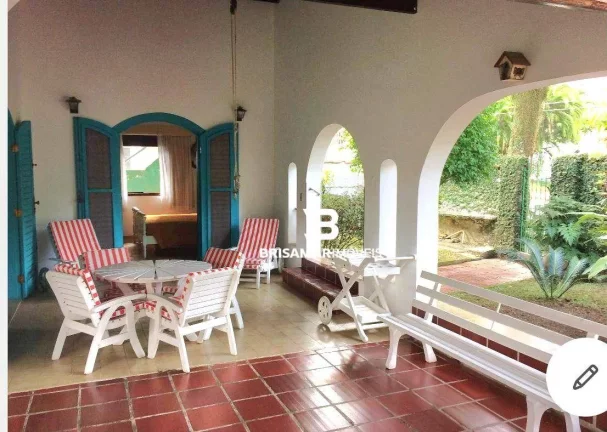 Imagem ENSEADA- LOCALIZAÇÃO ESPETACULAR A DUAS QUADRAS DA PRAIA.