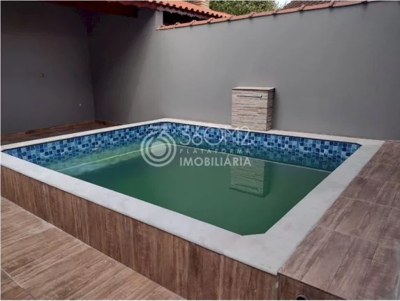 Imagem Sobrado para Venda em Itanhaém / SP no bairro Tupy