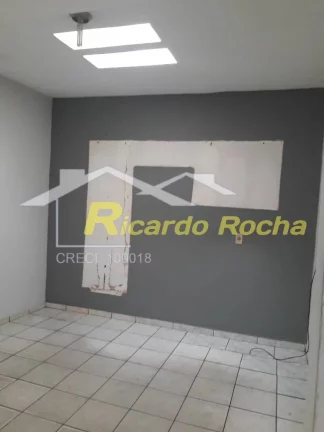 Imagem Excelente localização de casa no bairro do Estádio !