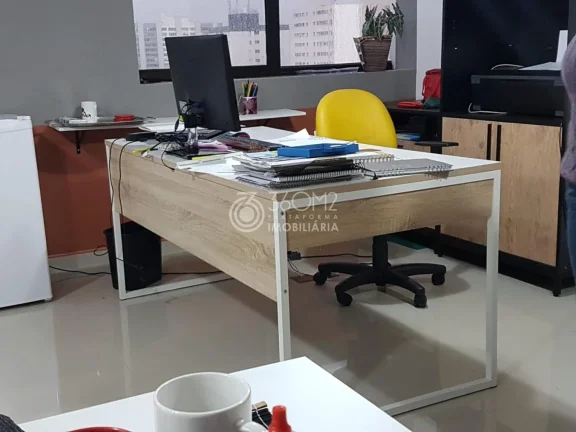 Imagem Sala Comercial para Venda em São Caetano do Sul / SP no bairro Santo Antônio