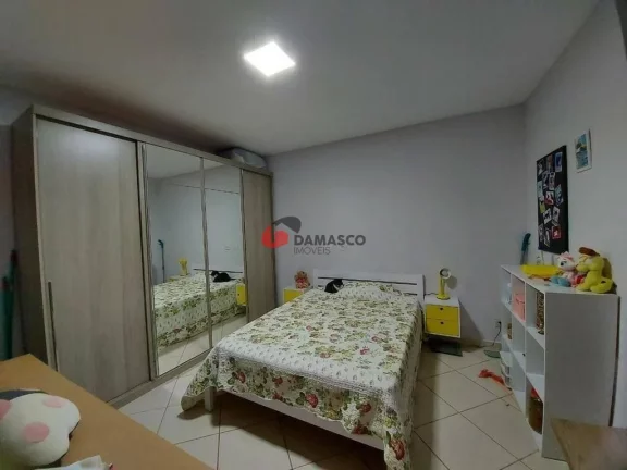 Imagem Sobrado à venda 2 Quartos, 1 Vaga, 182M², Osvaldo Cruz, São Caetano do Sul - SP